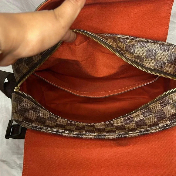 Louis Vuitton Naviglio messenger bag - Picture 5 of 12